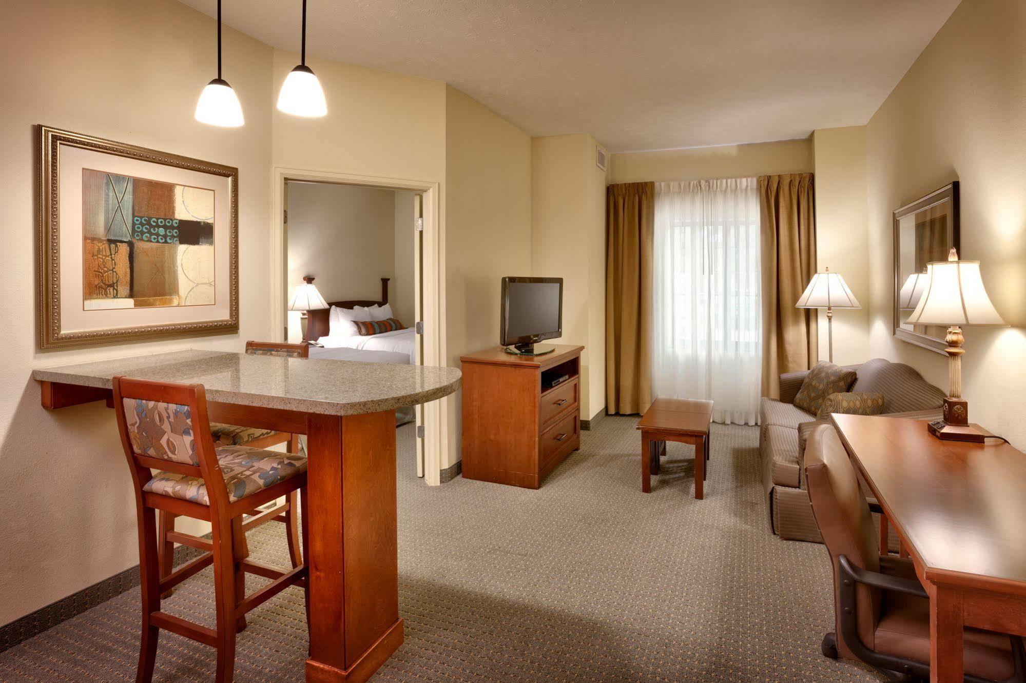 Staybridge Suites Omaha 80Th And Dodge, An Ihg Hotel Exterior photo